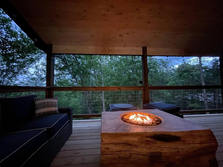 Black Bear Cove Gatlinburg Extérieur photo